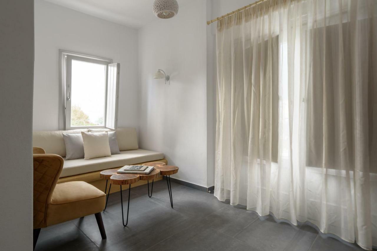 Elitoz Suites Oia  Room photo